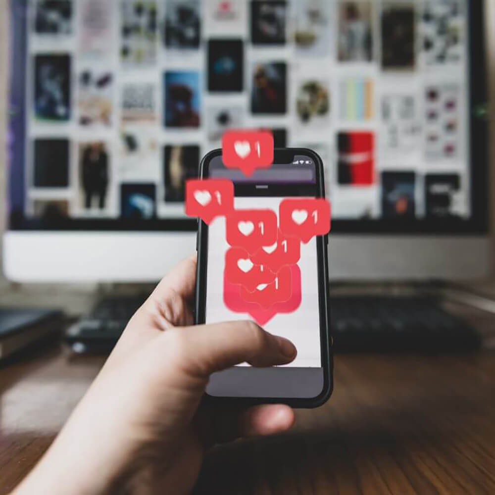 Cloudbullet.gr - Social Media Manage